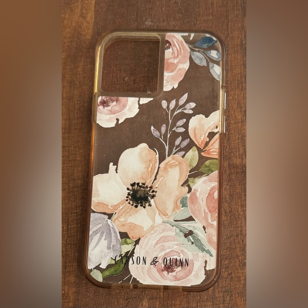 Carson & Quinn iPhone 12 Pro case